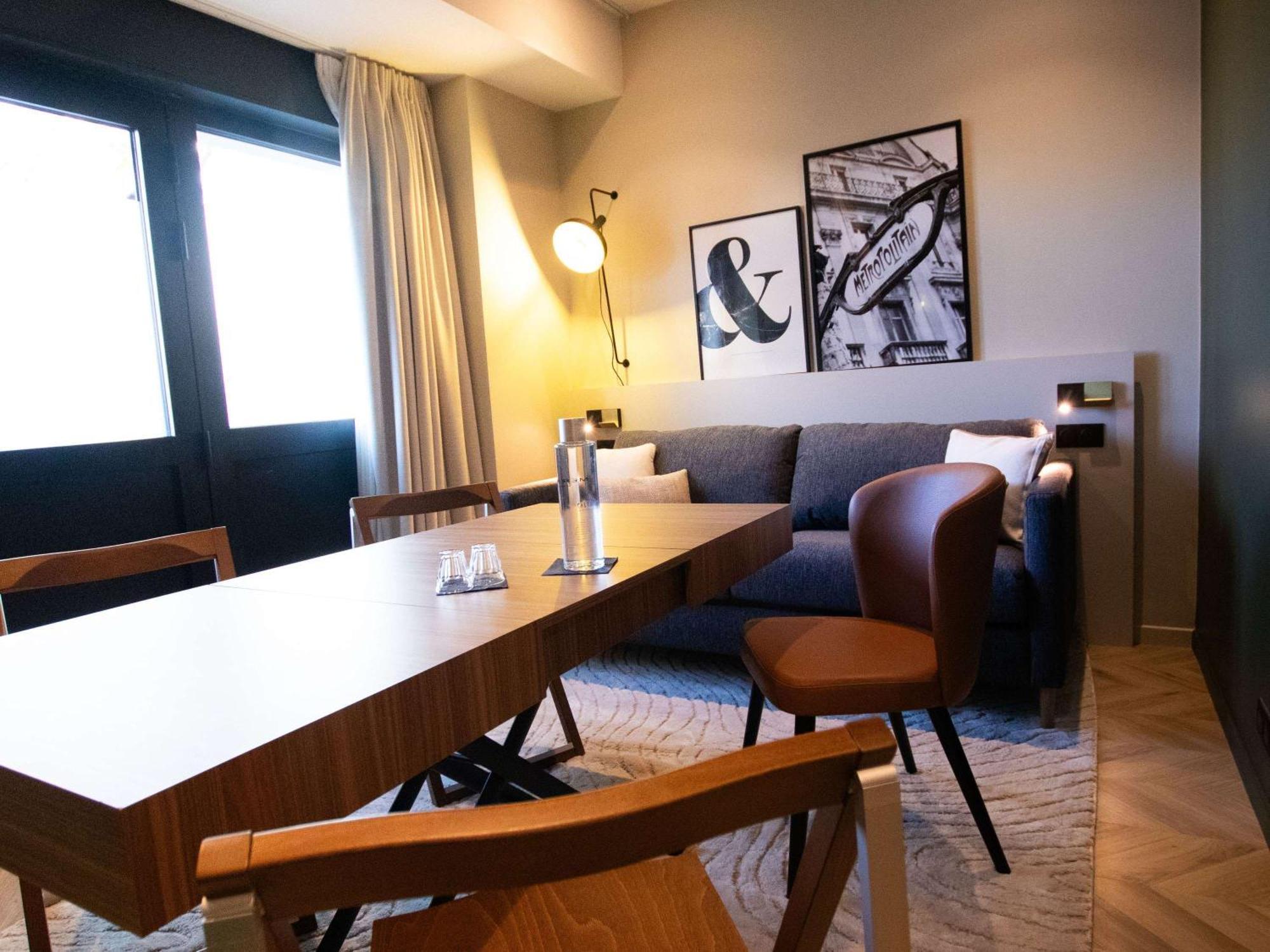 Mercure Paris Tour Eiffel Pont Mirabeau Zewnętrze zdjęcie